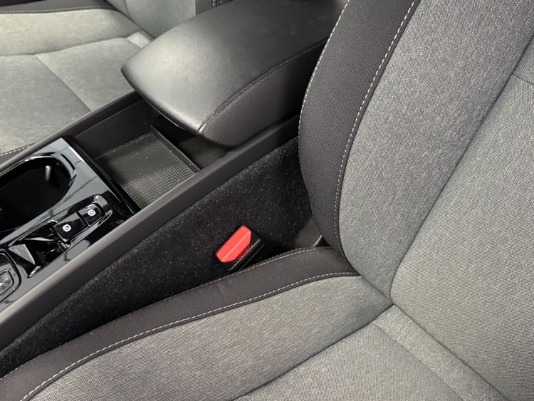 Volvo XC40 T4 PLUS BRIGHT AUTO  foto 21