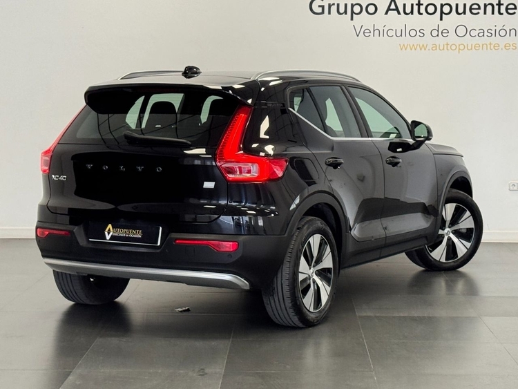 Volvo XC40 T4 PLUS BRIGHT AUTO  foto 4