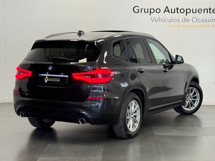 BMW X3 XDRIVE 20D foto 4