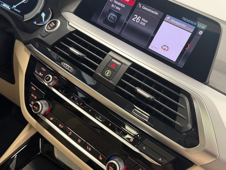 BMW X3 XDRIVE 20D foto 44
