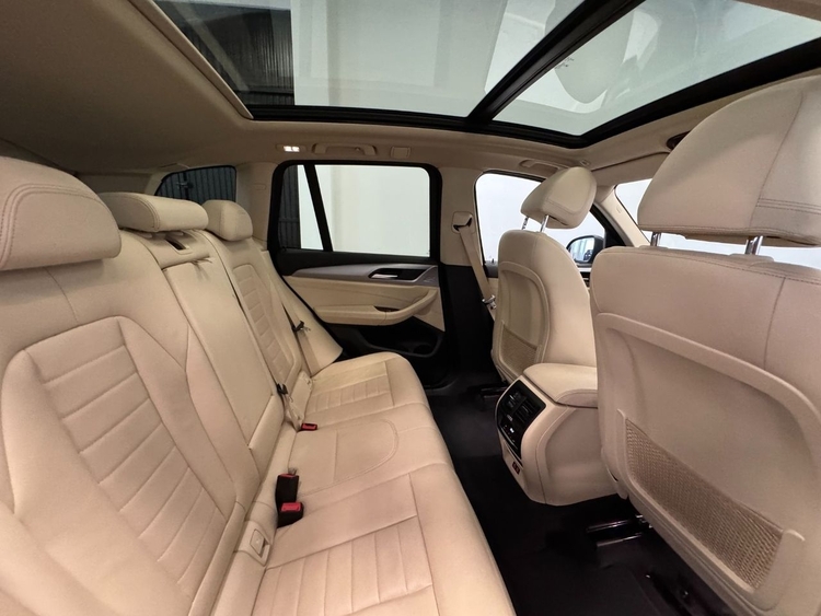 BMW X3 XDRIVE 20D foto 49