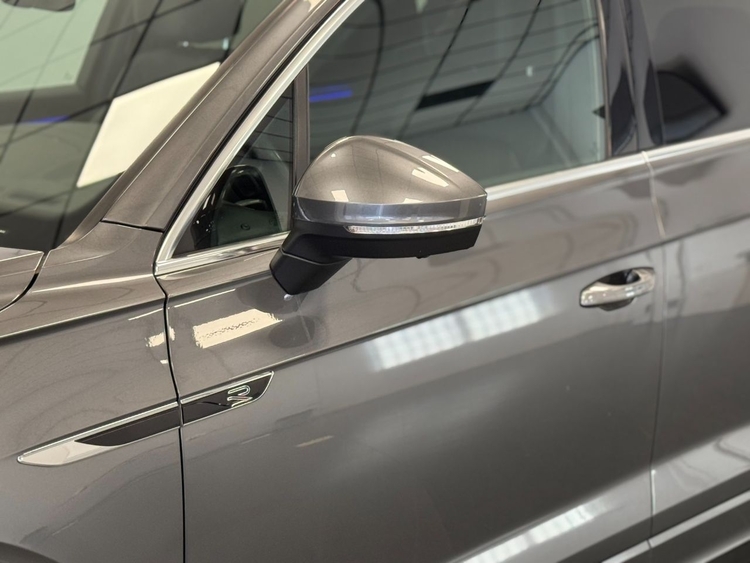 Volkswagen Touareg PREMIUM ELEGANCE foto 38