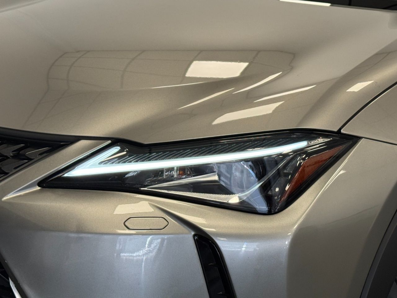 Lexus UX 250H BUSINESS foto 35