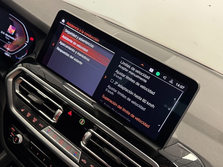 BMW X4 XLINE XDRIVE 30D foto 35