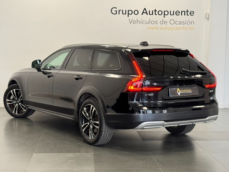 Volvo V90 CROSS COUNTRY B4 D  foto 5