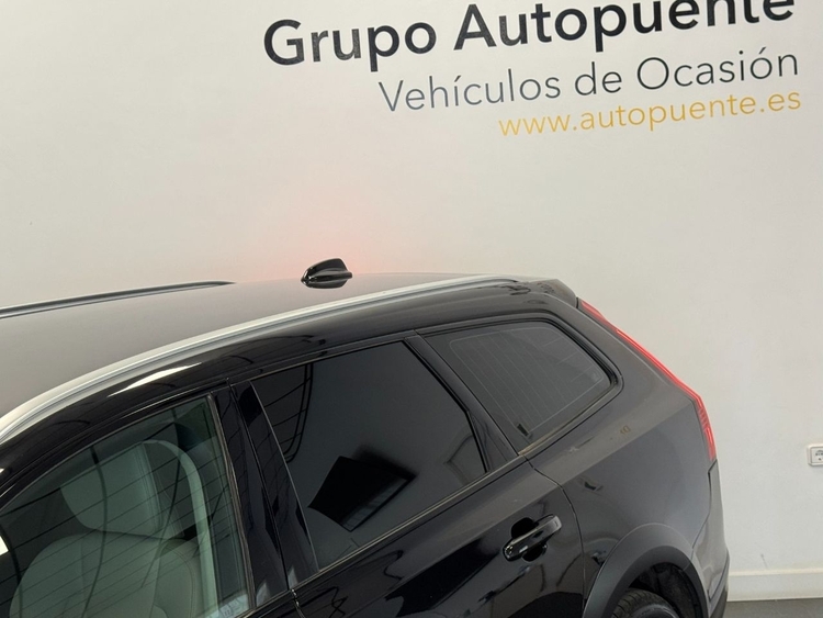 Volvo V90 CROSS COUNTRY B4 D  foto 44