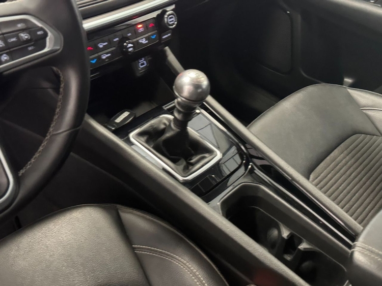 Jeep Compass LIMITED foto 23