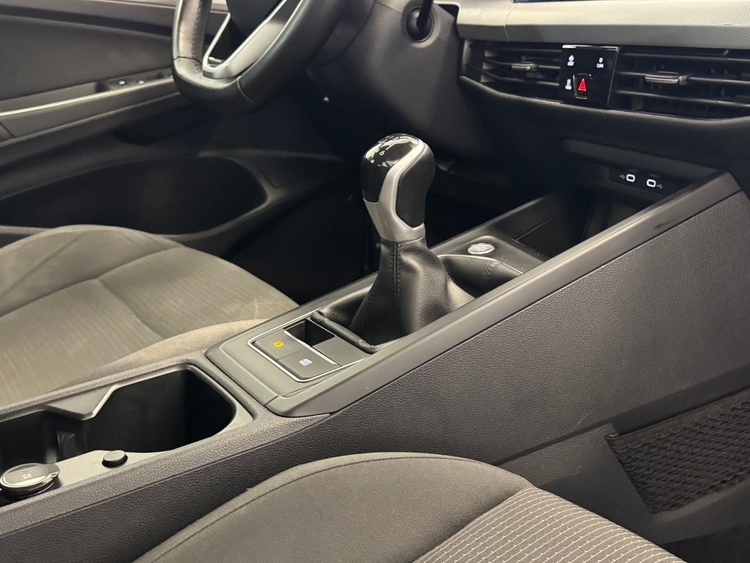 Volkswagen Golf Variant 2.0tdi 115cv foto 33