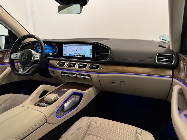 Mercedes GLS AMG 4MATIC 400D foto 11