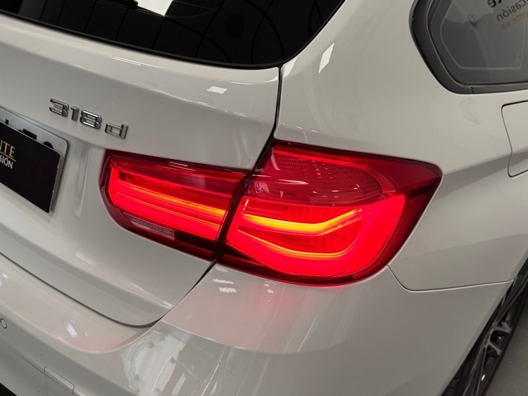 BMW Serie 3 318D AUTO M foto 45