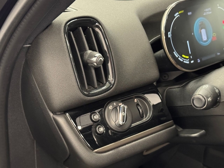 MINI Countryman COUNTRYMAN COOPER S foto 15