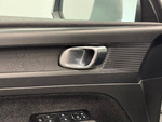 Volvo XC40 MOMENTUM CORE AUTO miniatura 15