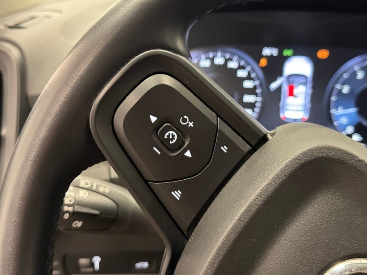 Volvo XC40 MOMENTUM CORE AUTO foto 21