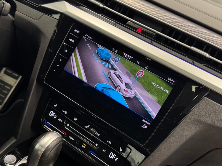 Volkswagen Arteon R 4MOTION DSG 320CV  foto 34
