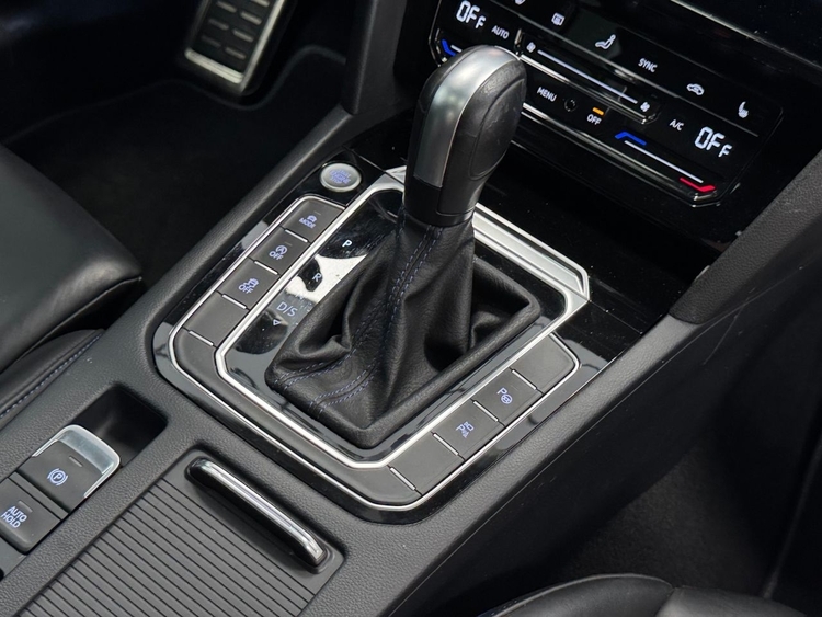 Volkswagen Arteon R 4MOTION DSG 320CV  foto 37