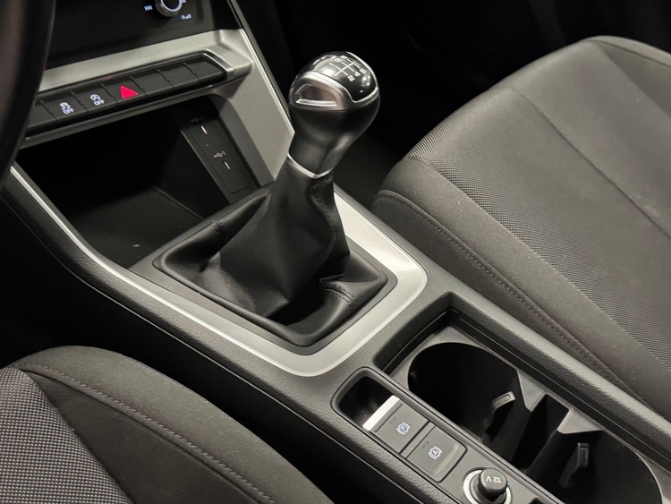 Audi Q3 ADVANCED 35TDI  foto 25