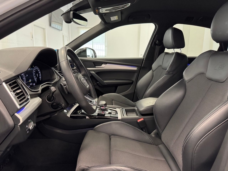 Audi Q5 SPORTBACK BLACK LINE 55TFSI E QUATTRO ULTRA foto 16