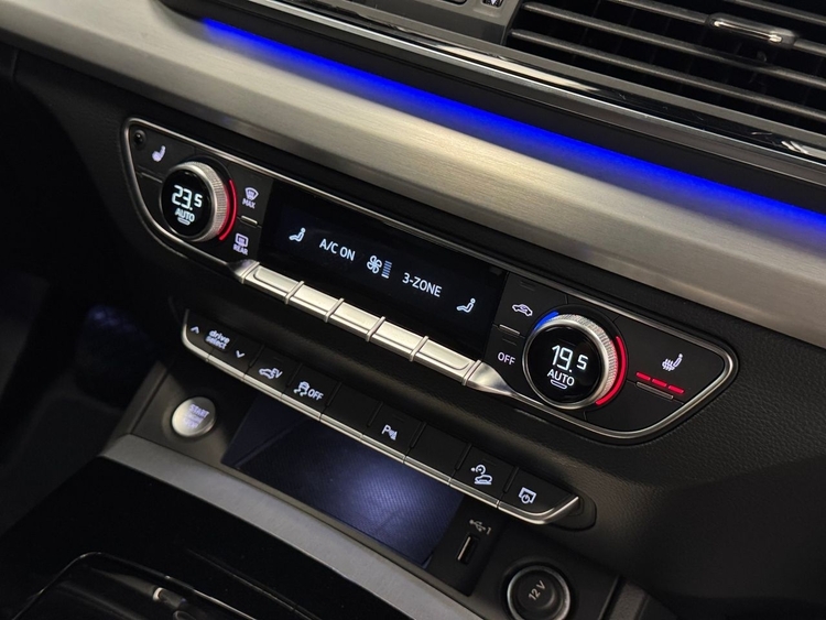 Audi Q5 SPORTBACK BLACK LINE 55TFSI E QUATTRO ULTRA foto 39