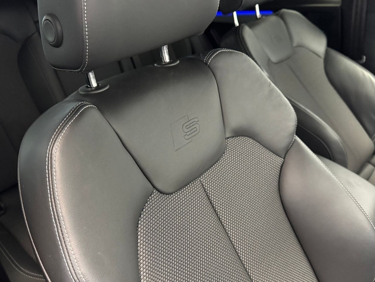 Audi Q5 SPORTBACK BLACK LINE 55TFSI E QUATTRO ULTRA foto 44