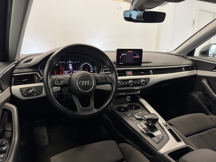 Audi A4 AVANT A4 foto 9