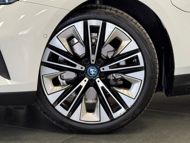 BMW Serie 5 530 E  foto 52