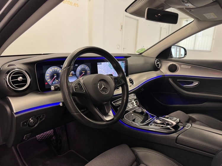 Mercedes Clase E E220D foto 8
