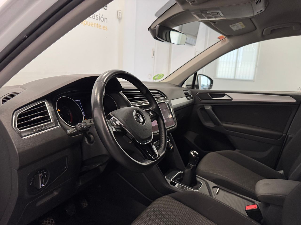 Volkswagen Tiguan ADVANCED foto 12