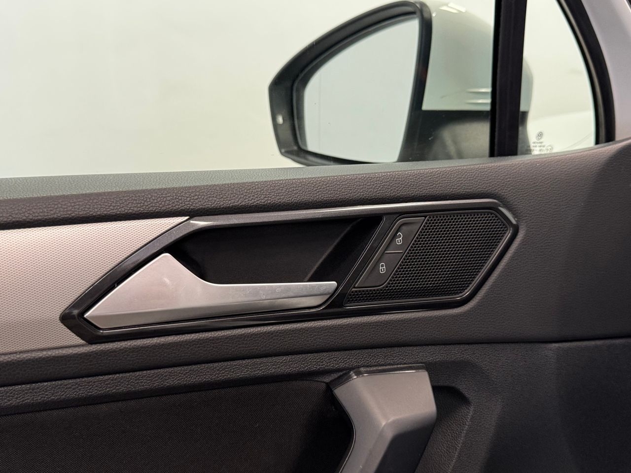 Volkswagen Tiguan ADVANCED foto 13
