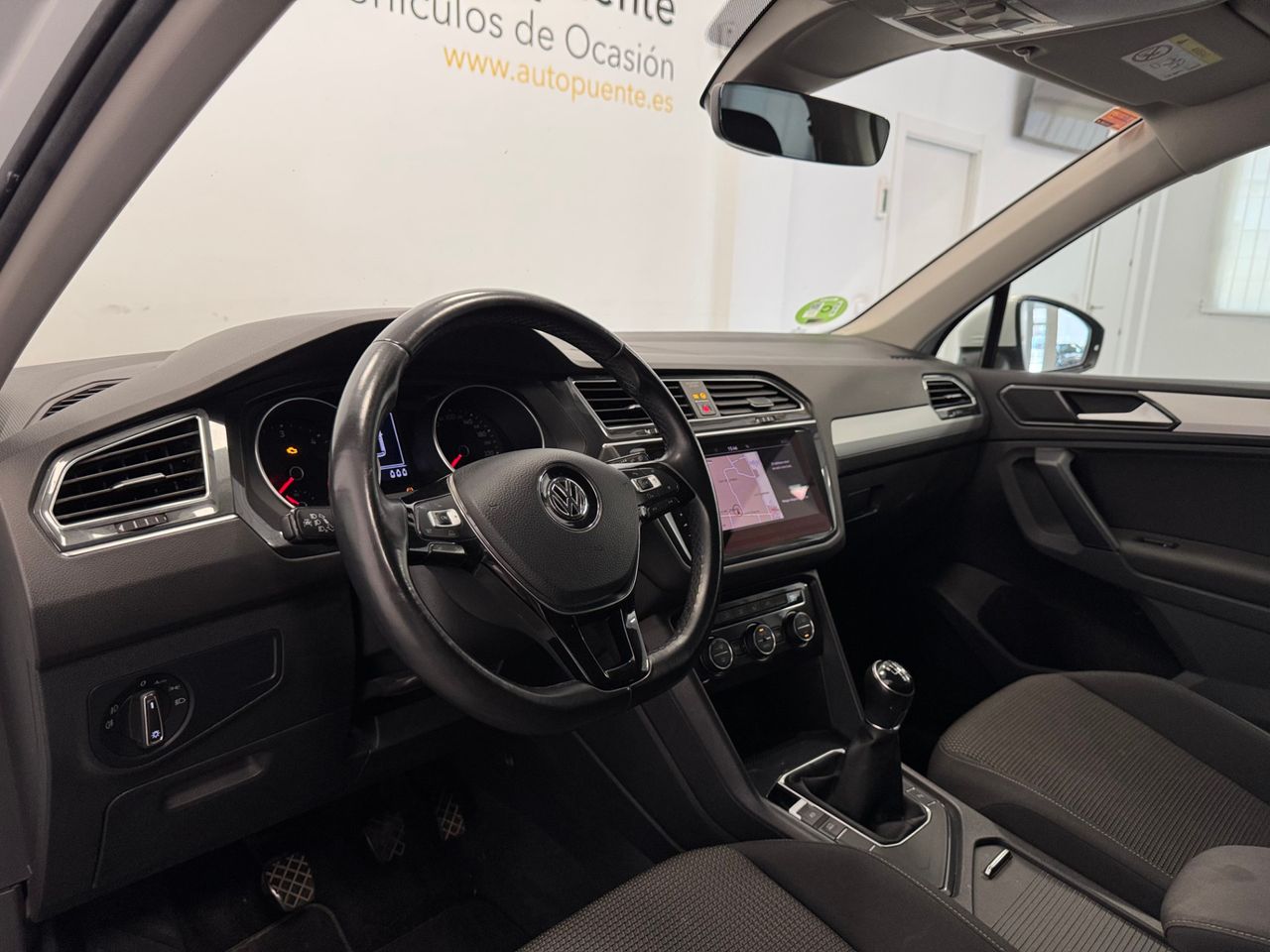 Volkswagen Tiguan ADVANCED foto 7