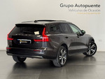 Volvo V60 ULTIMATE AUTO  B4 D miniatura 4