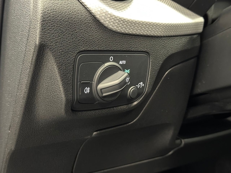 Audi Q2 ADVANCED S-TRONIC  foto 17