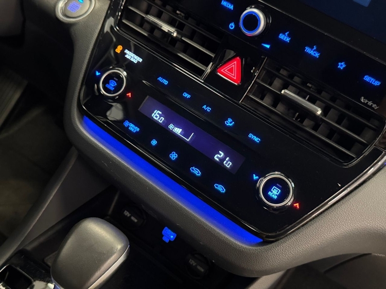 Hyundai IONIQ TECNO DCT foto 36