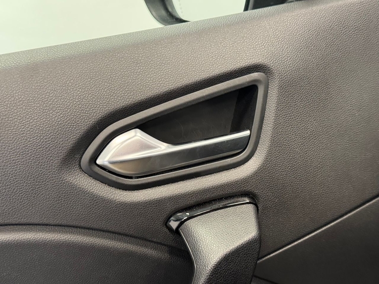 Renault Captur EVOLUTION  E-TECH foto 16