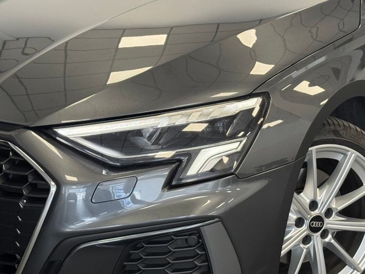 Audi A3 S-LINE  40TFSI E foto 44