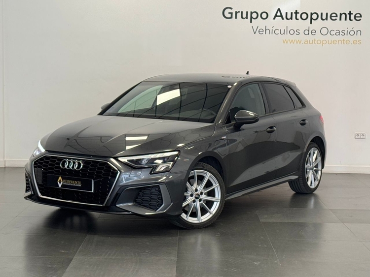 Audi A3 S-LINE  40TFSI E foto 7