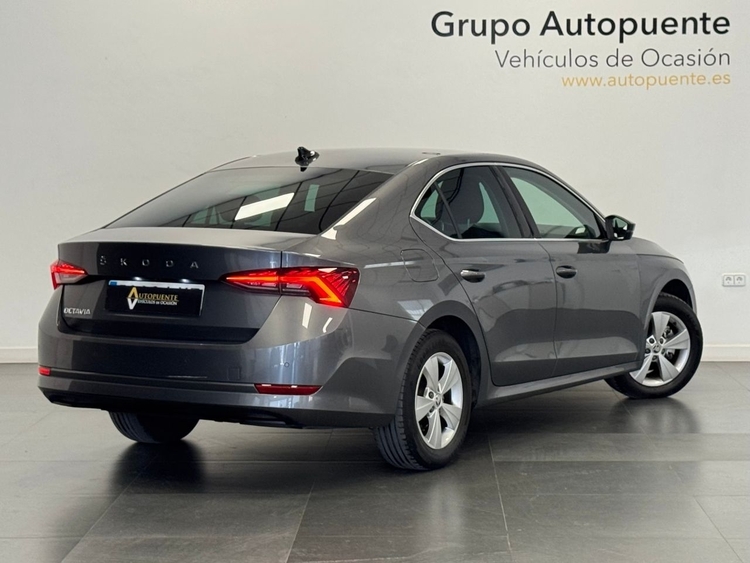 Skoda Octavia AMBITION foto 4