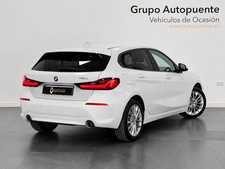 BMW Serie 1 118D foto 4