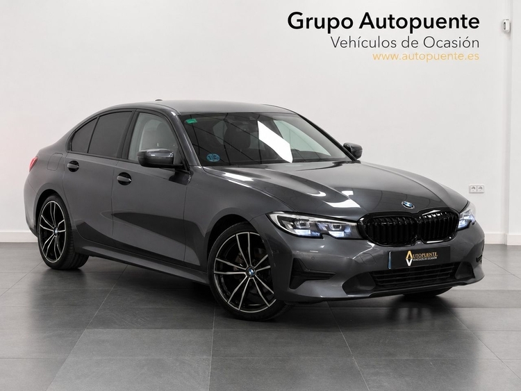 BMW Serie 3 320D AUTO foto 2