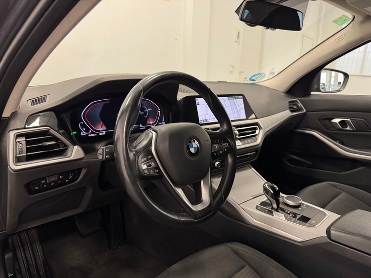BMW Serie 3 320D AUTO foto 8