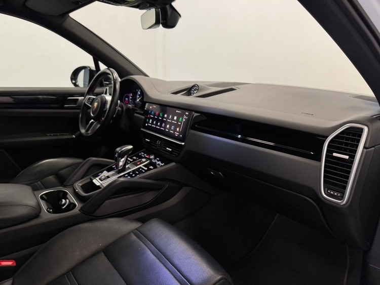 Porsche Cayenne E-HYBRID foto 25