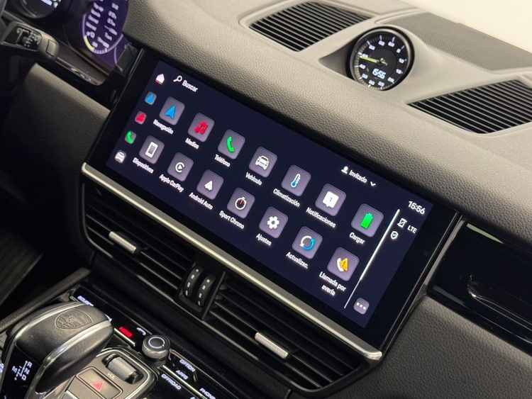 Porsche Cayenne E-HYBRID foto 31