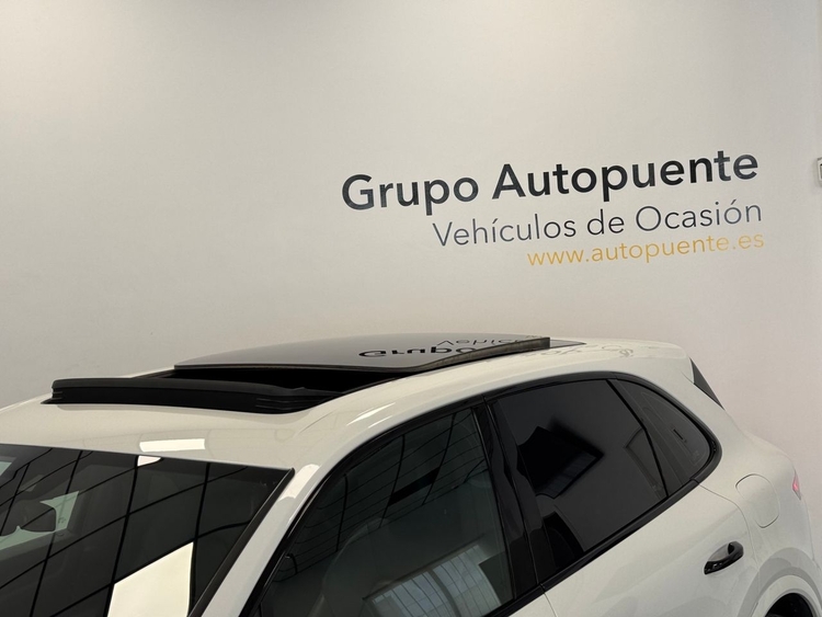 Porsche Cayenne E-HYBRID foto 44
