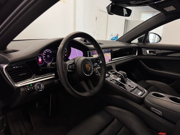 Porsche Panamera 4 E-HYBRID foto 14