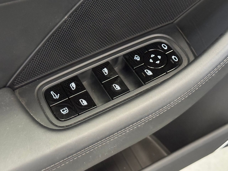 Porsche Panamera 4 E-HYBRID foto 17