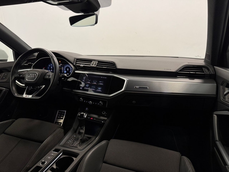 Audi Q3 S LINE BLACK LINE foto 11