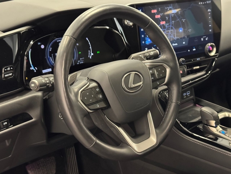 Lexus NX 450H + LUXURY foto 19