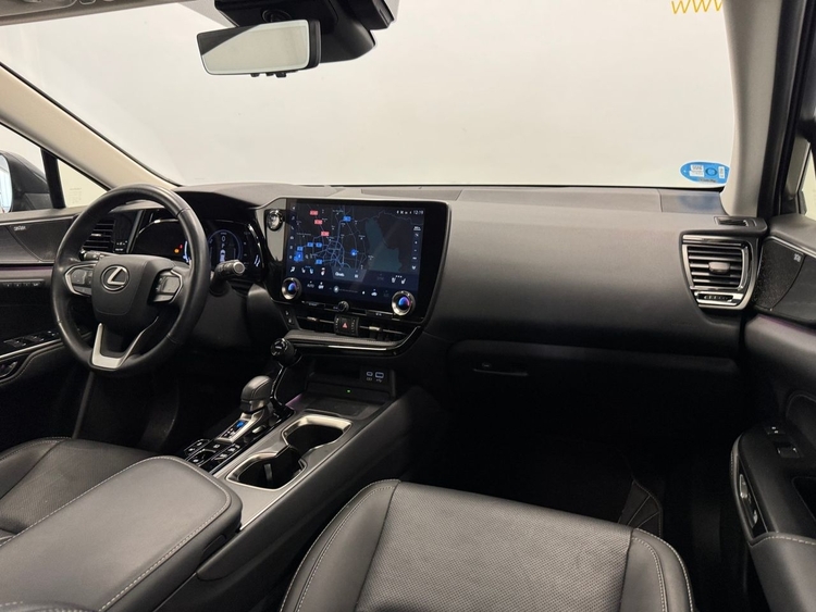 Lexus NX 450H + LUXURY foto 11