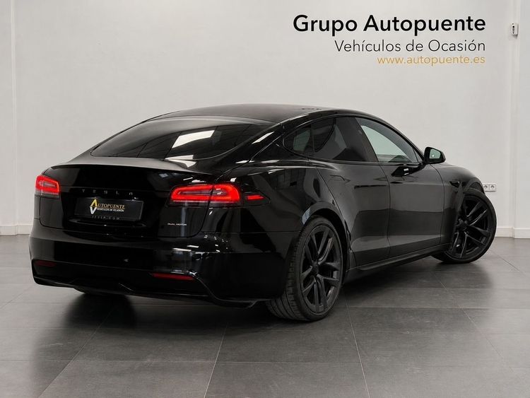 Tesla Model  S PLAID  foto 4