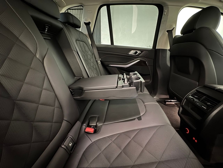 BMW X5 XDRIVE 50E foto 44