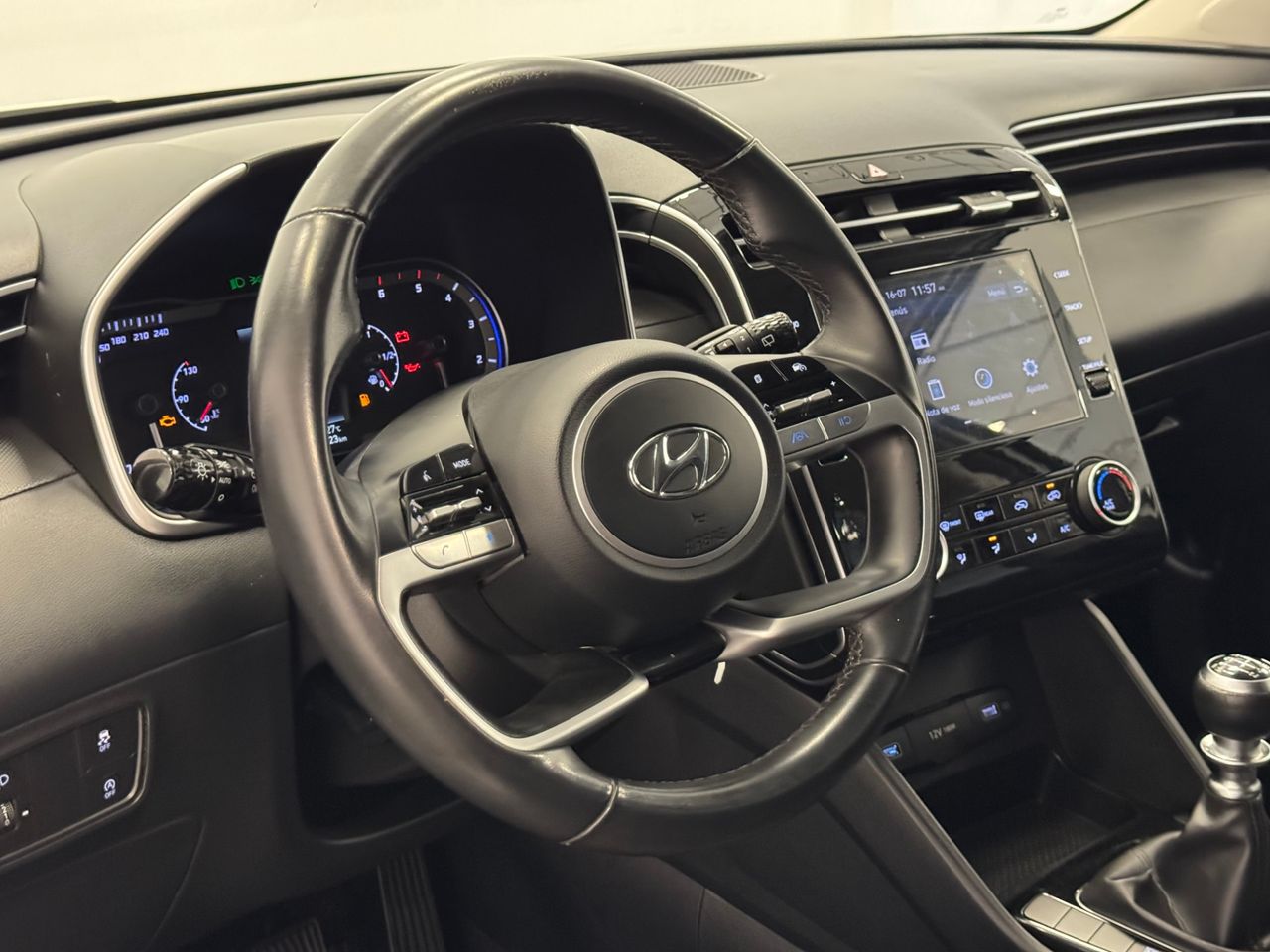 Hyundai Tucson KLASS miniatura 20